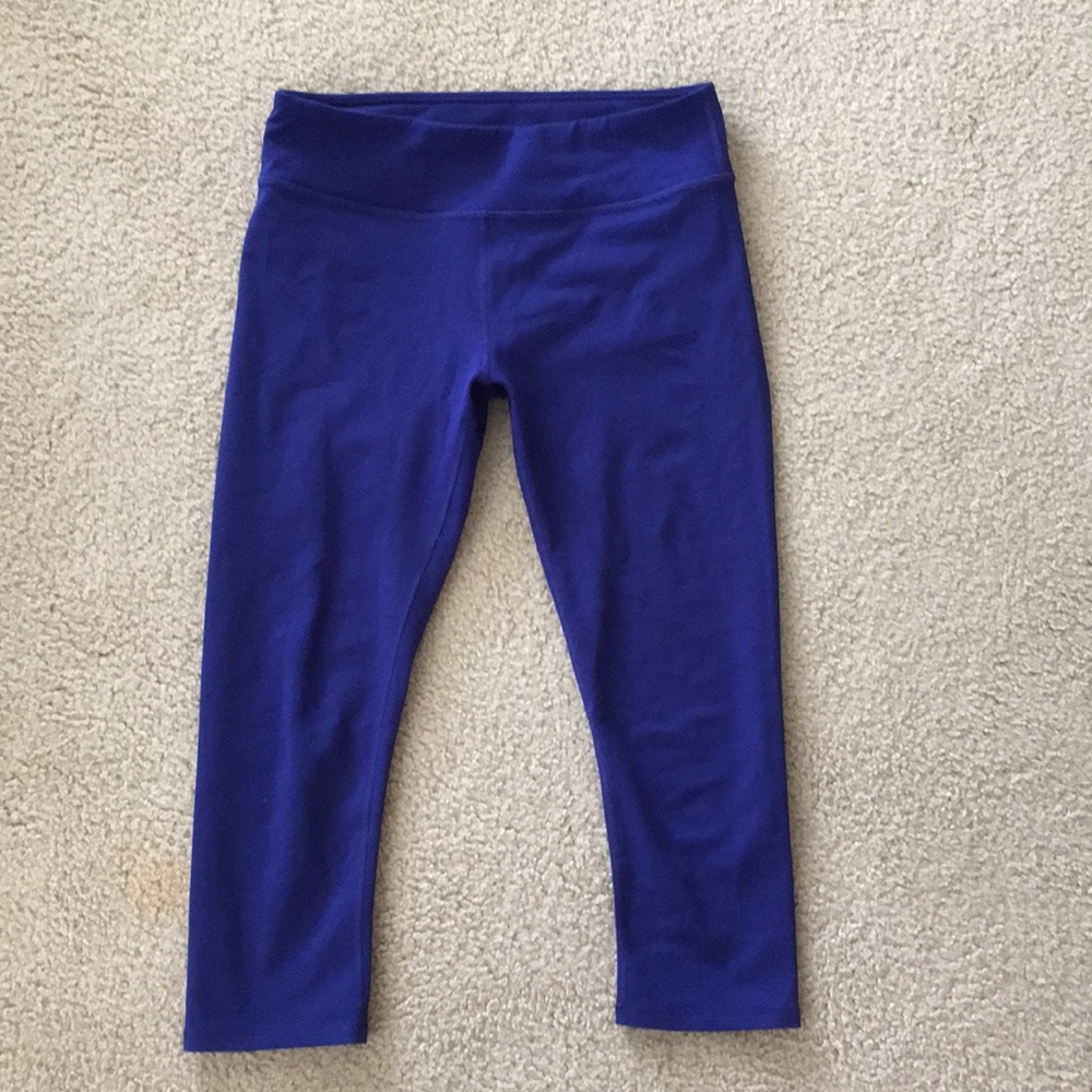 Fabletics 7/8 Salar Legging Crop Regular Size S